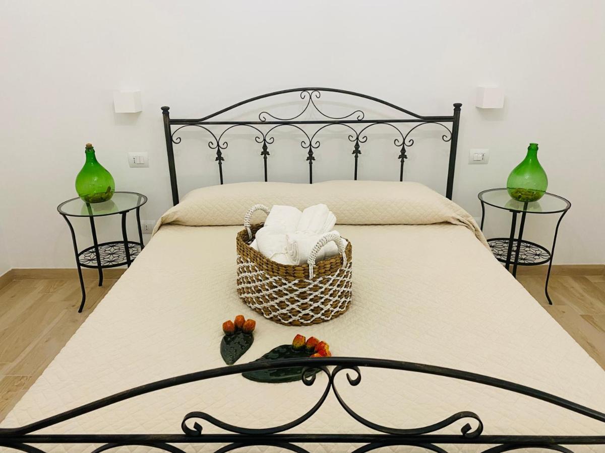 Donna Filomena Apartment Monopoli Bagian luar foto